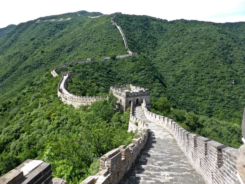 great-wall-of-china-1113716_1920