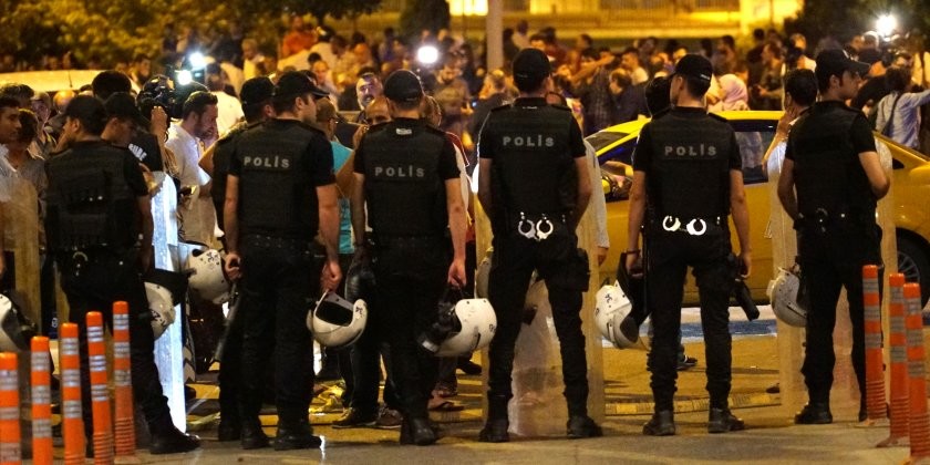 dozens-dead-after-3-suicide-bombings-rock-istanbuls-international-airport
