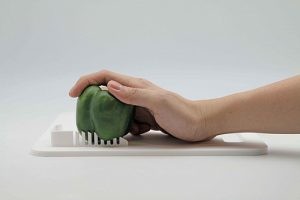 OneHand_3