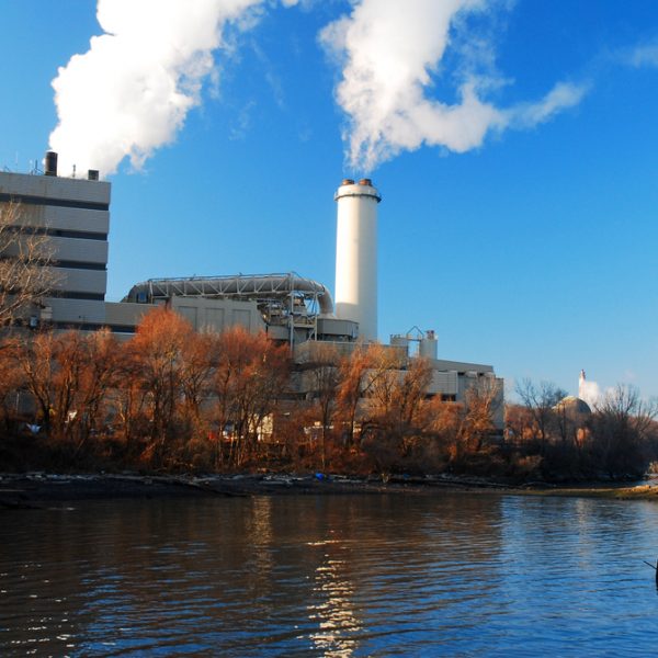 印第安角的核電站， 該工廠於2020年關閉。