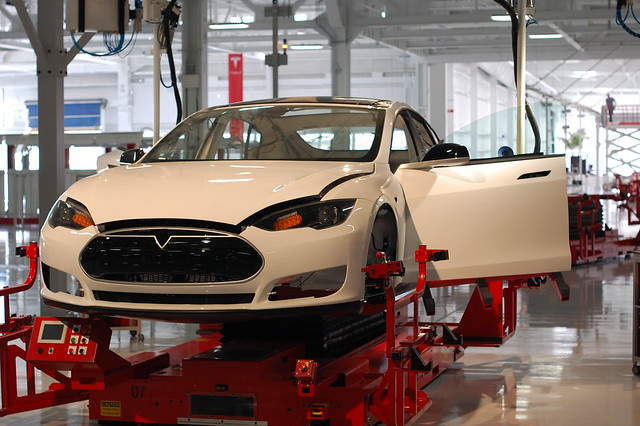 終極揭密：Tesla 電池組真身終於亮相啦！ | TechOrange 科技報橘