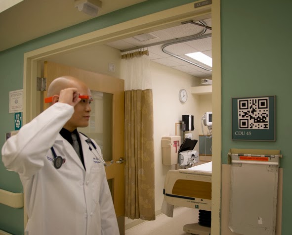 急診室的春天來了！Google Glass 讓醫生一眼就懂病患 | TechOrange 科技報橘