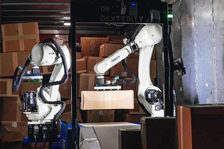 快遞公司 FedEx 愛上 AI ，聘請 DexR 機器人搬運包裹，擺放整齊不會亂丟客戶貨物！