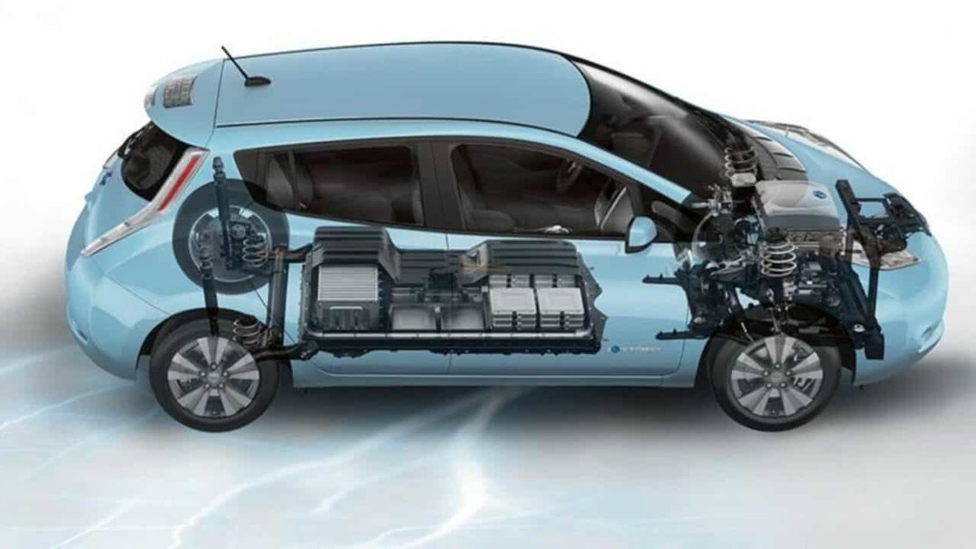 Nissan 將電動車廢棄電池回收再利用，用在推動車廠內運送汽車零件的 AGV 自動駕駛車輛