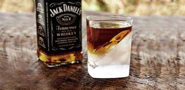 Whiskey-Wedge-and-JD