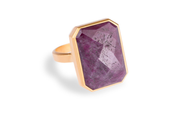 RINGLY-PinkSapphire-LR-600x375