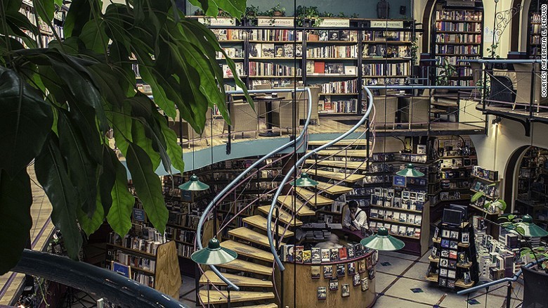 140724025832-coolest-bookstores-mexico-exlarge-169