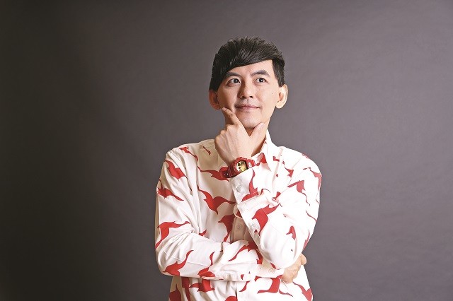 11 黃子佼