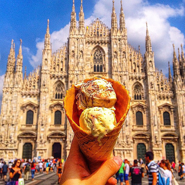 food-around-the-world-sweets-travel-girl-eat-world-35-5723028ec4962__605