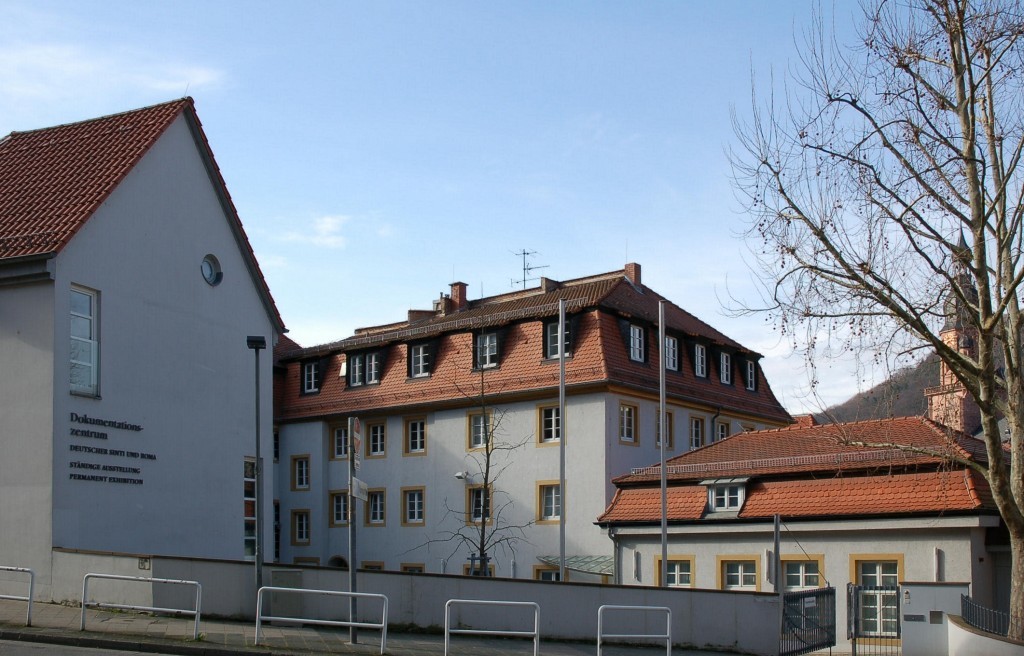 Dokumentations-_und_Kulturzentrum_Deutscher_Sinti_und_Roma,_Heidelberg